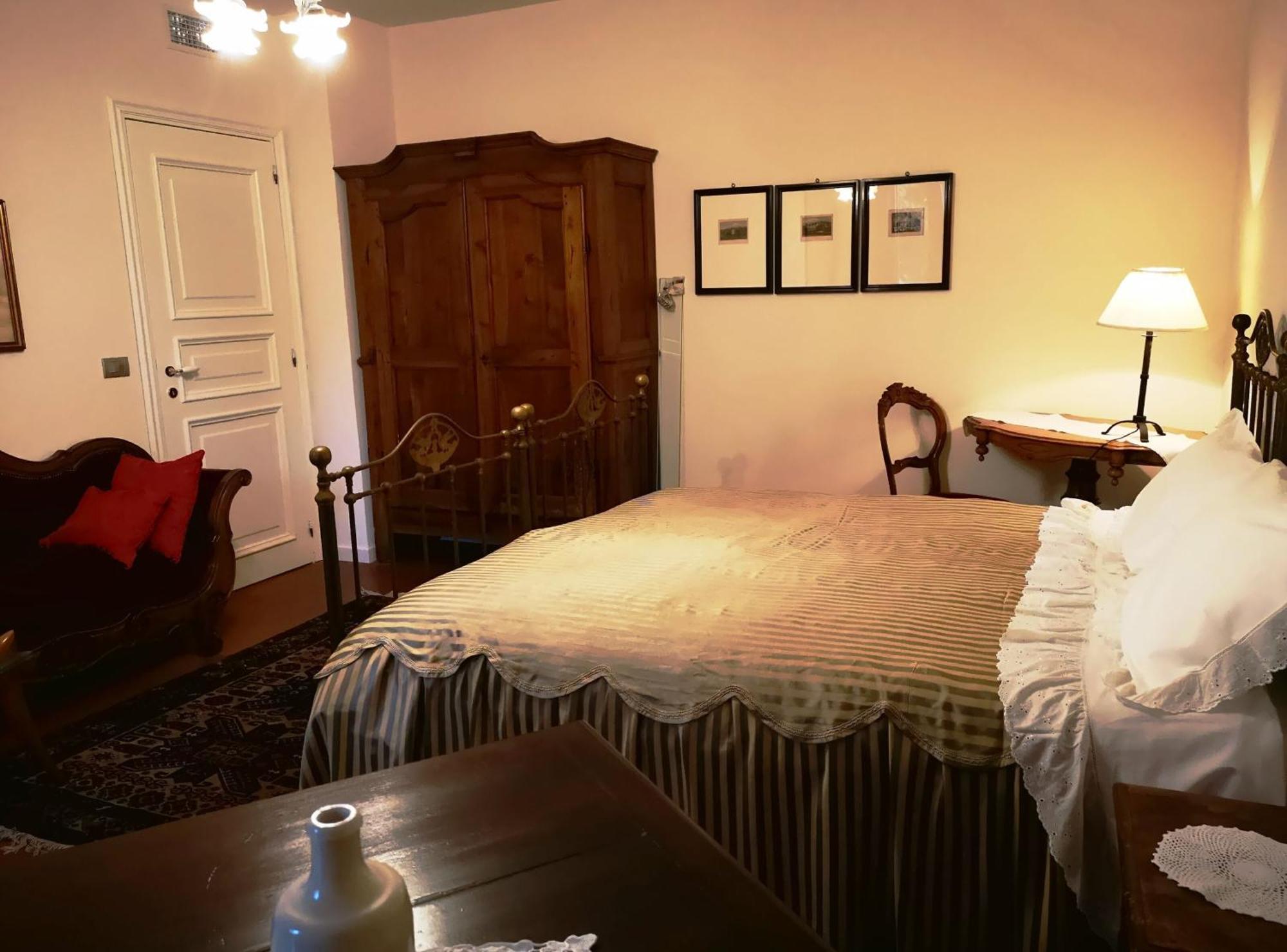 Casa Del Canta Borgomale Eksteriør billede