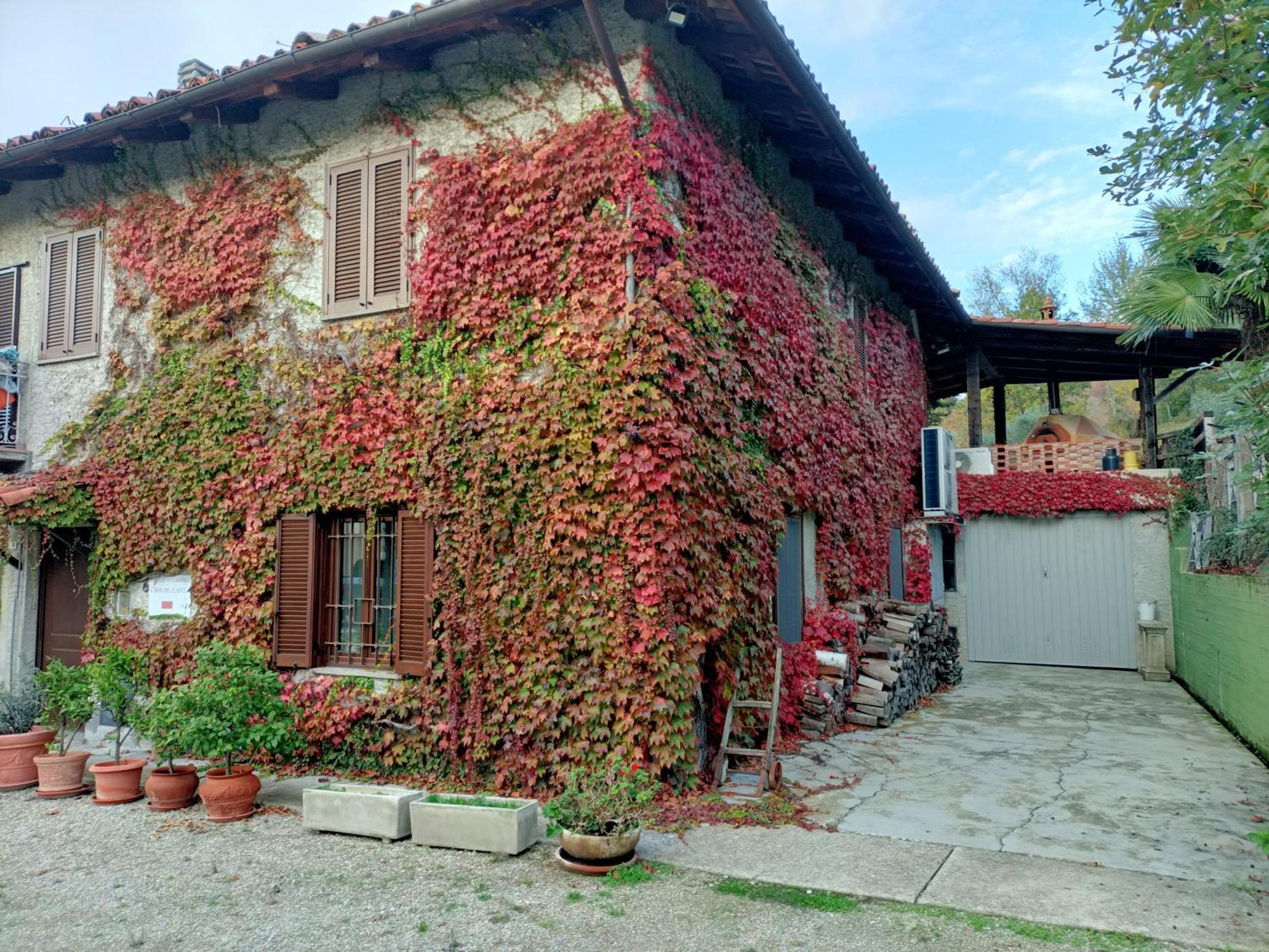 Casa Del Canta Borgomale Eksteriør billede