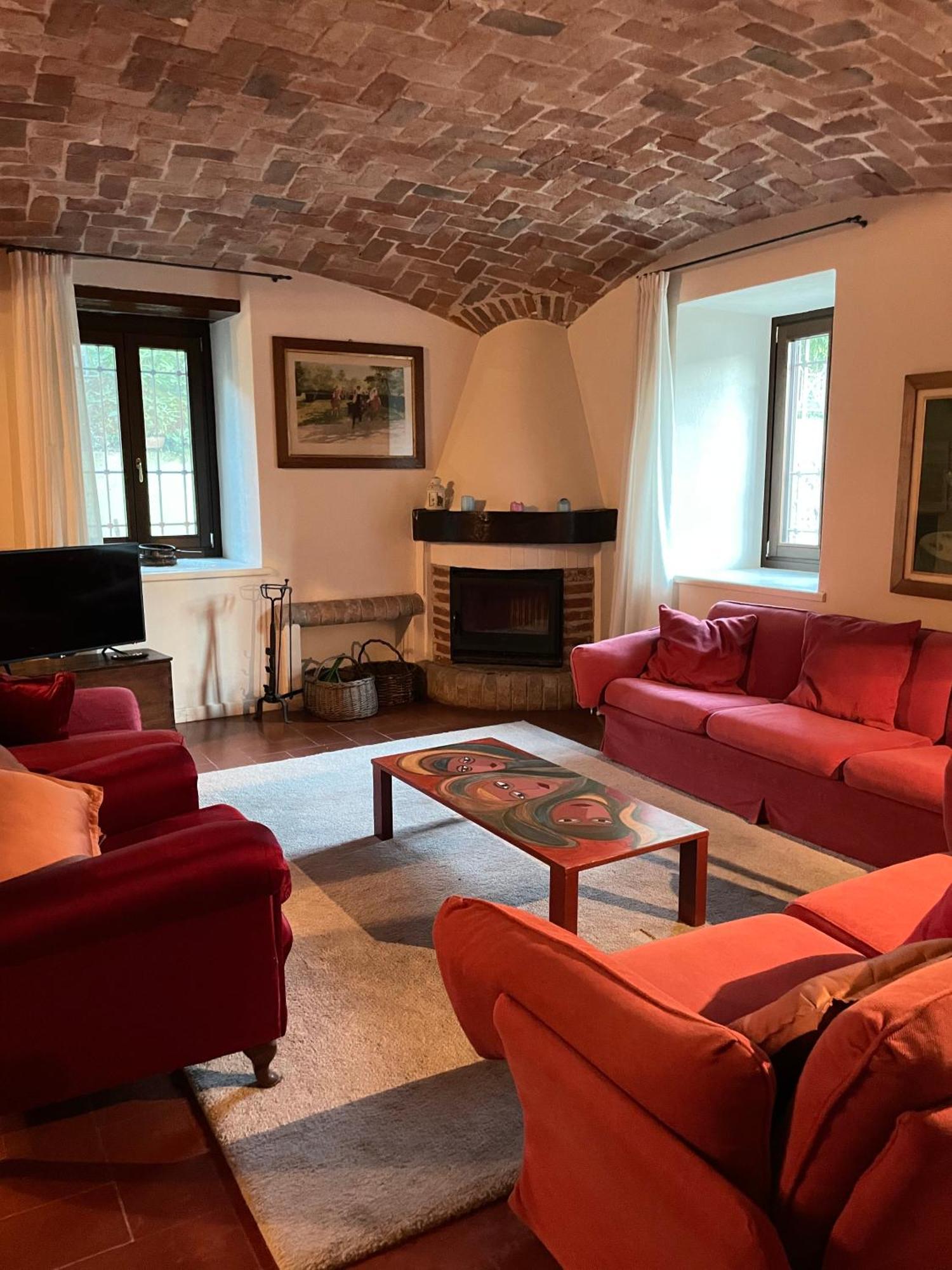 Casa Del Canta Borgomale Eksteriør billede